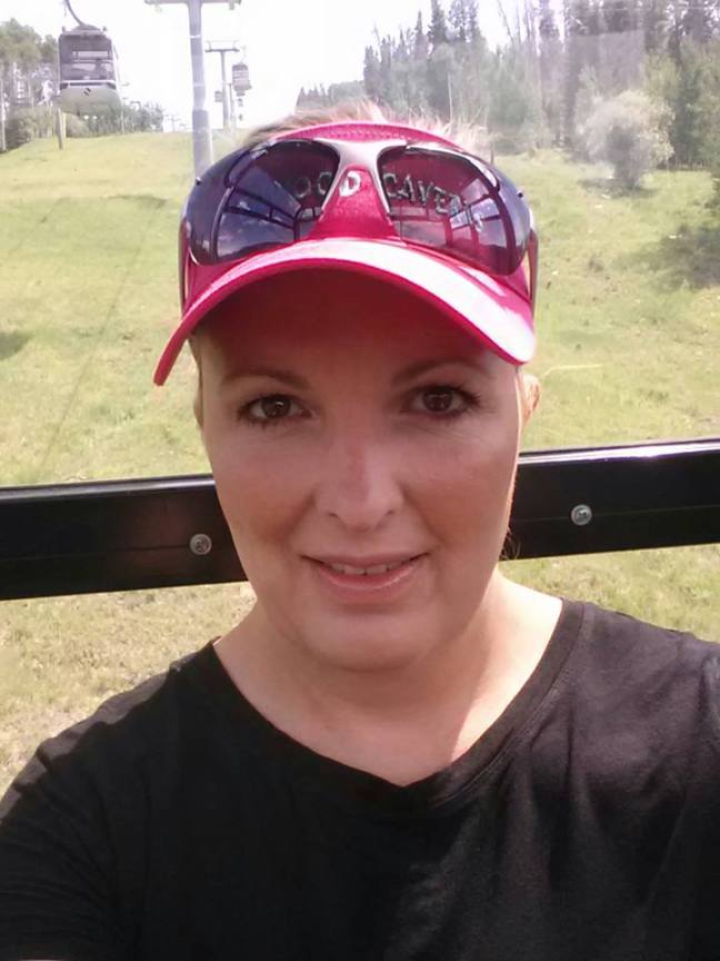 600208_341391732657789_1658592031_n